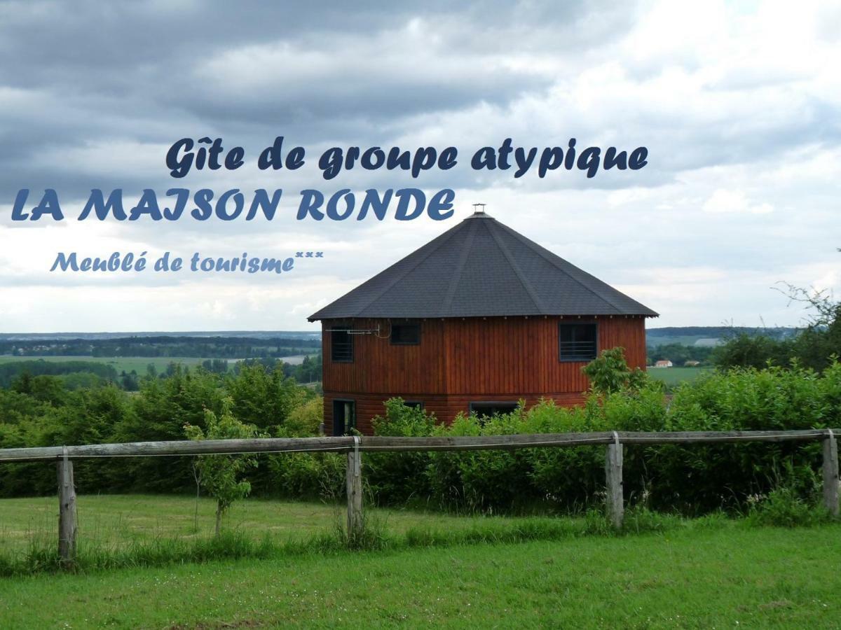 La Maison Ronde Et Ses 2 Cahutes Monthoiron Bagian luar foto