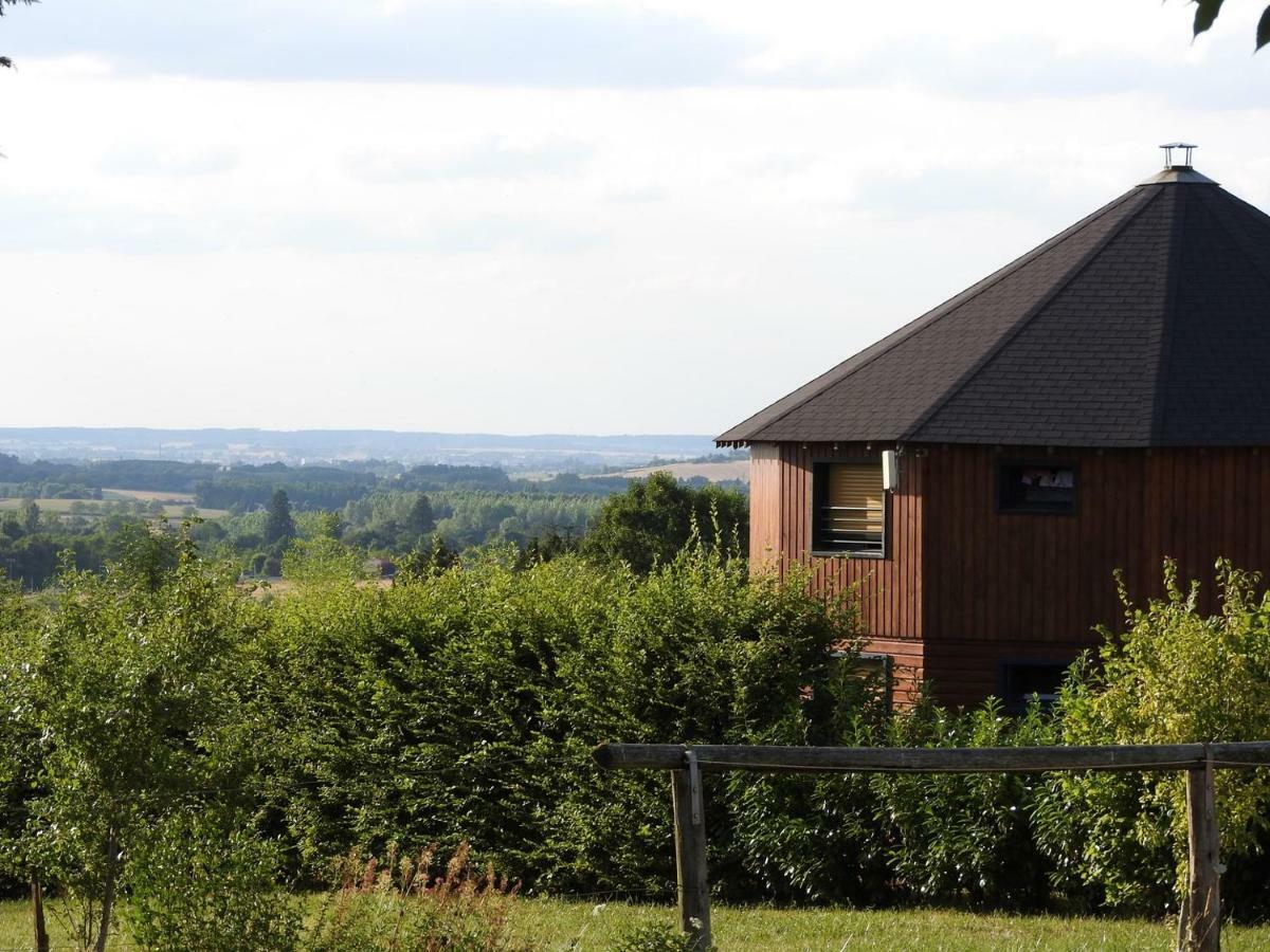 La Maison Ronde Et Ses 2 Cahutes Monthoiron Bagian luar foto